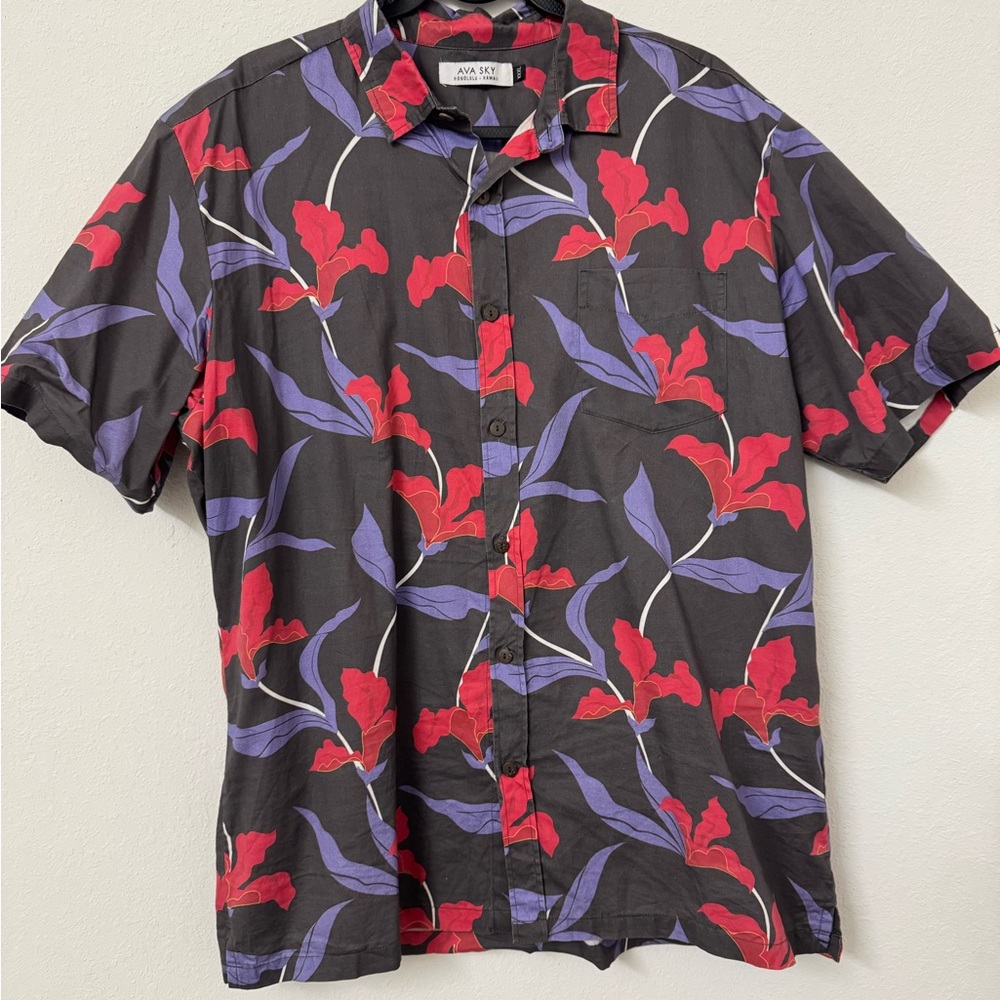 Ava Sky Black and Red Button Down Aloha Shirt